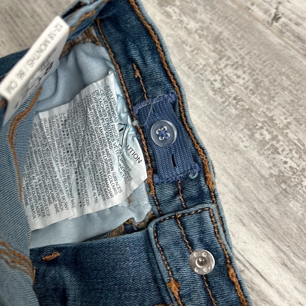 Zara Denim Shorts - Picture 5 of 8